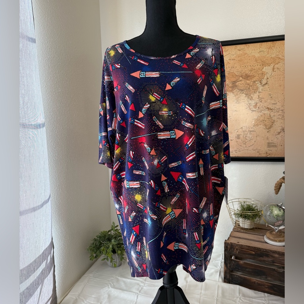 Lularoe Irma Americana fireworks tee Size Large